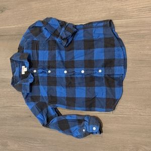 Cat and Jack button down shirt boys size 6